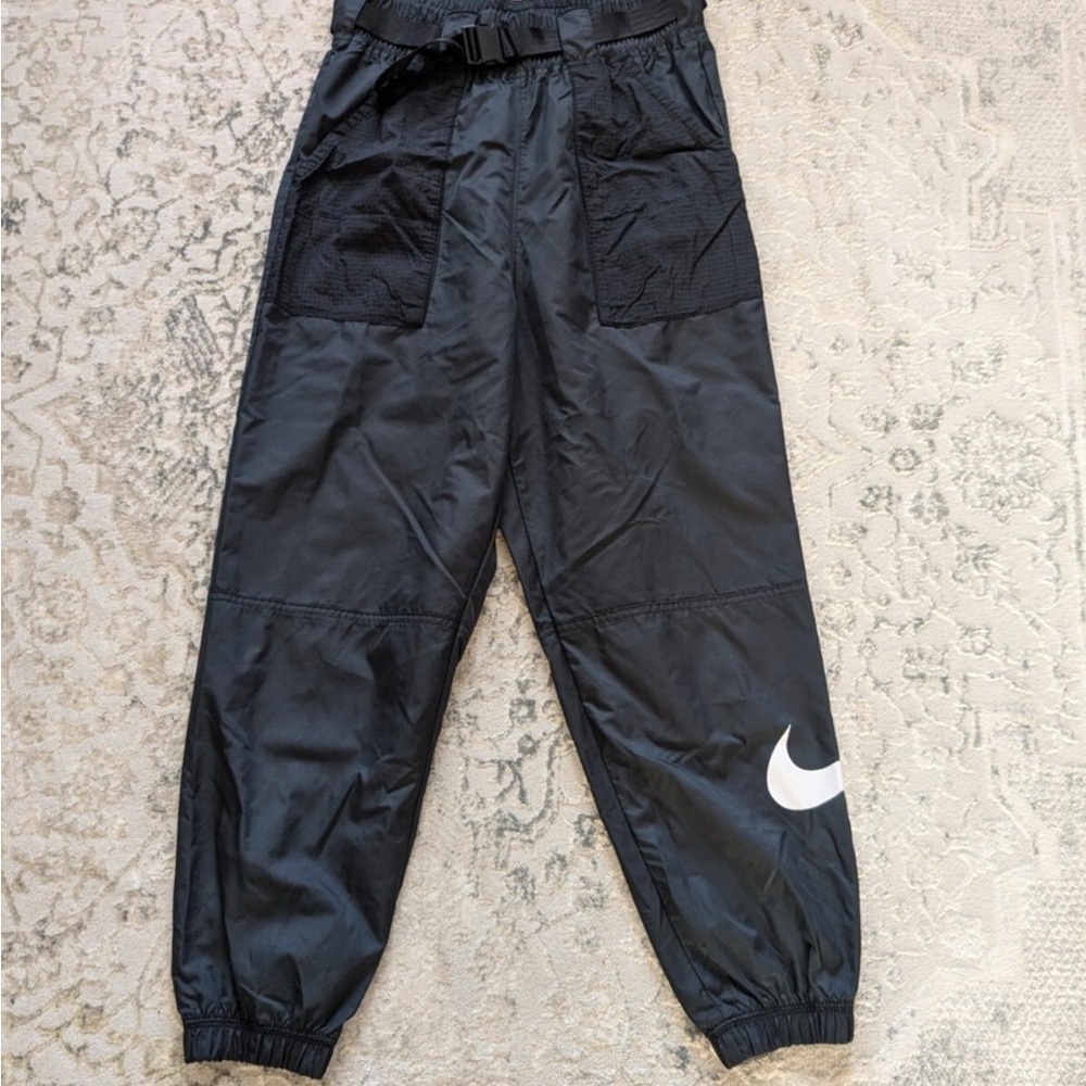 Nike SWOOSH pull on belted joggers - Picture 2 of 7